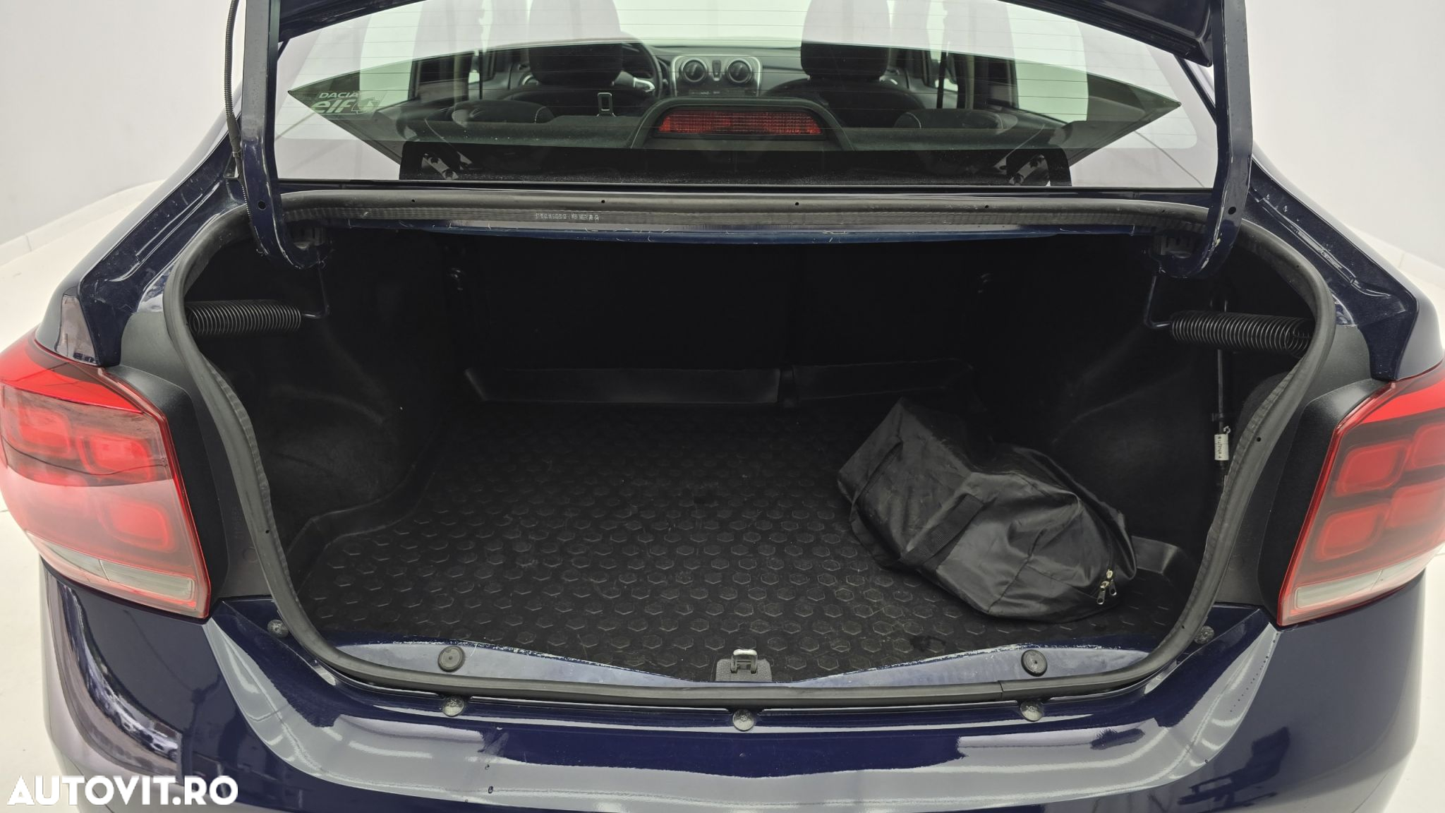 Dacia Logan 1.5 DCI Laureate - 25