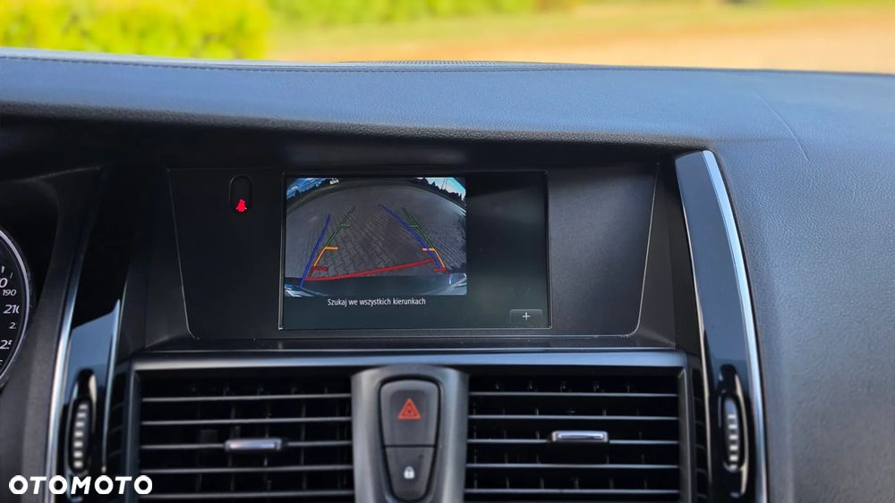 Renault Latitude 2.0 dCi Initiale - 27