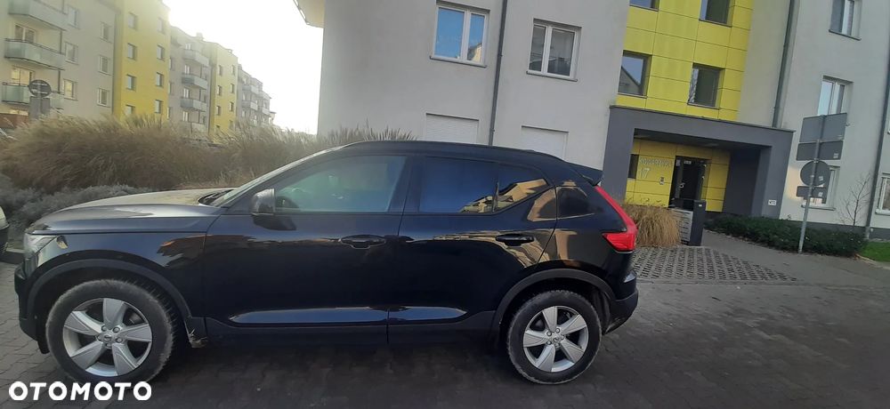 Volvo XC 40 T3 Momentum Core - 12