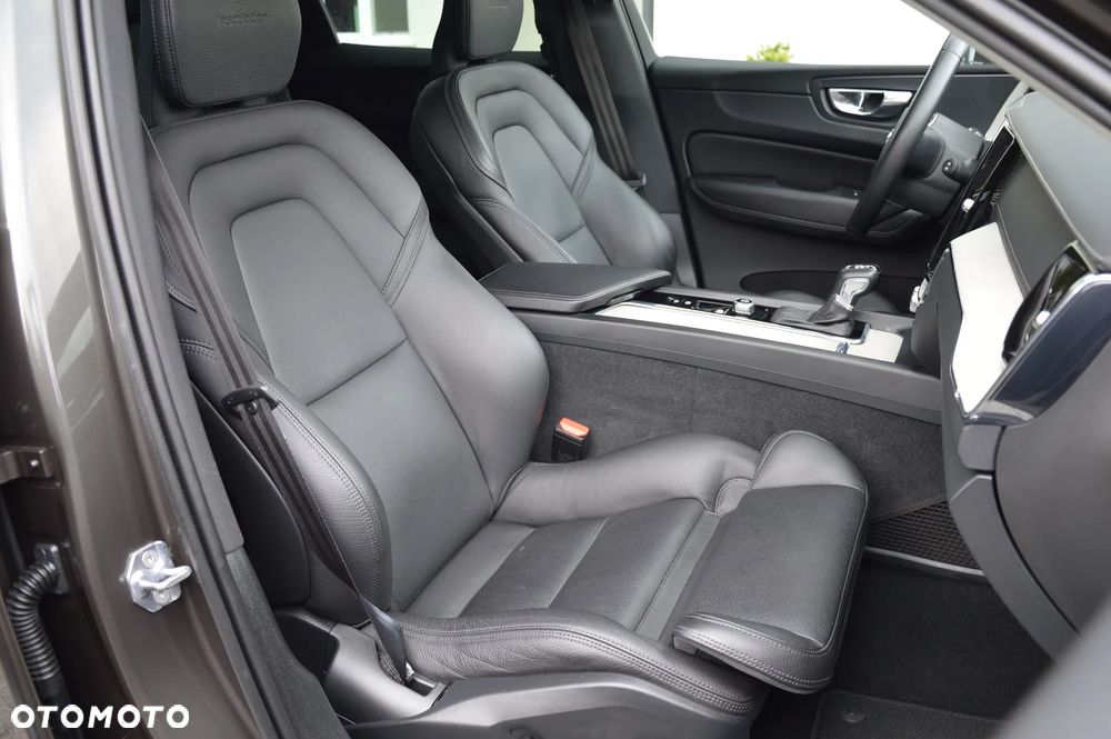 Volvo XC 60 D4 Inscription - 13