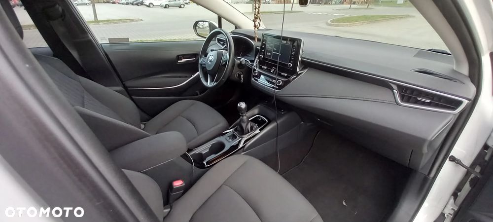 Toyota Corolla 1.6 Comfort - 16