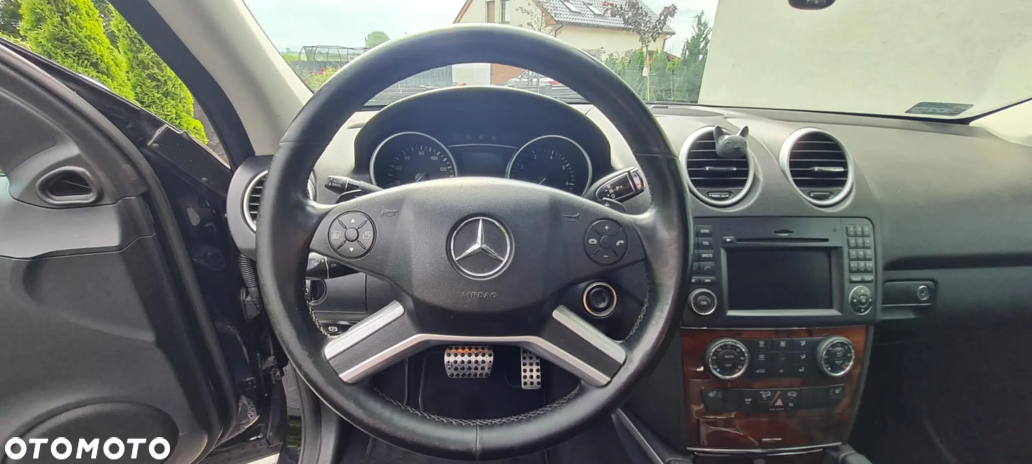 Mercedes-Benz ML 350 4MATIC 7G-TRONIC - 32