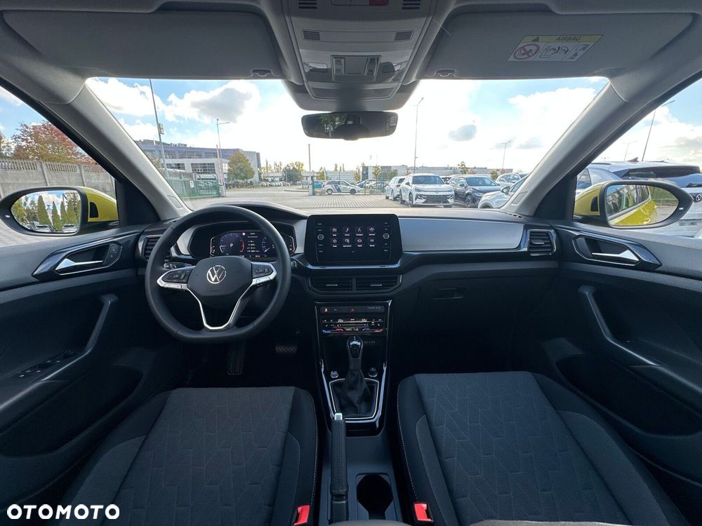 Volkswagen T-Cross - 16