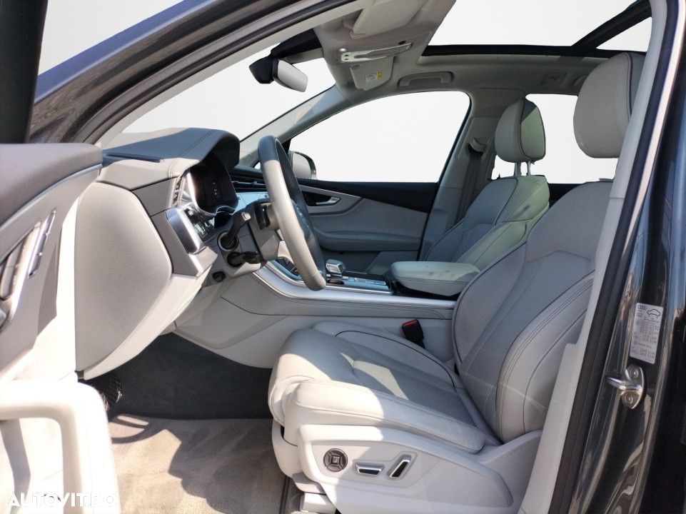 Audi Q7 - 5