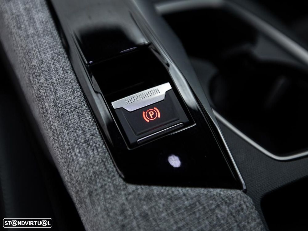Peugeot E-5008 73 kWh GT - 28