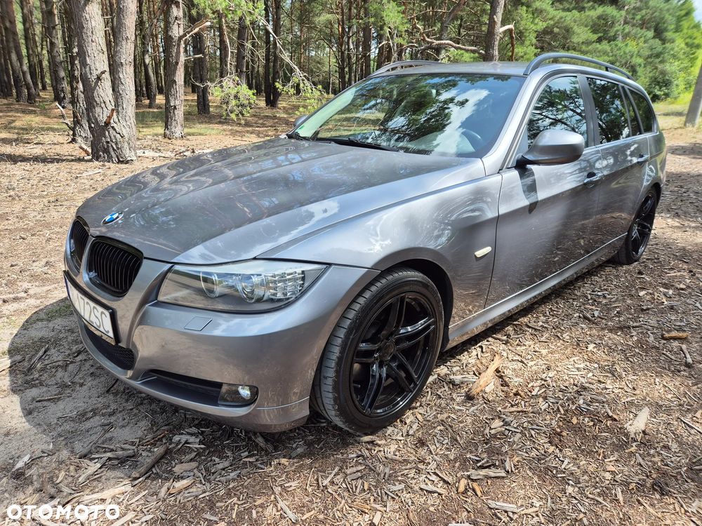 BMW Seria 3 320i - 2