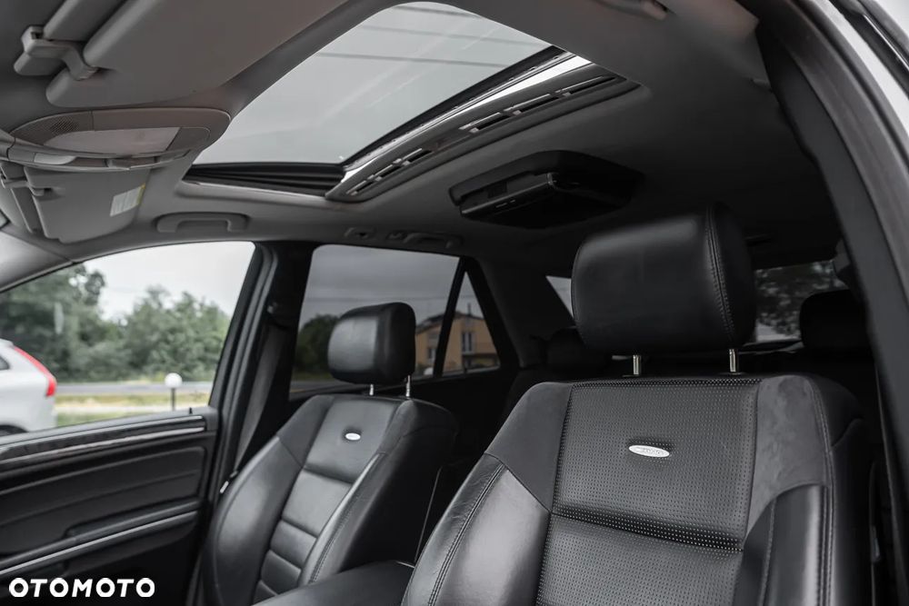 Mercedes-Benz ML 63 AMG 4Matic 7G-TRONIC 10th Anniversary - 11