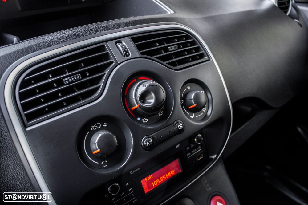 Renault Kangoo E-Tech Confort - 23