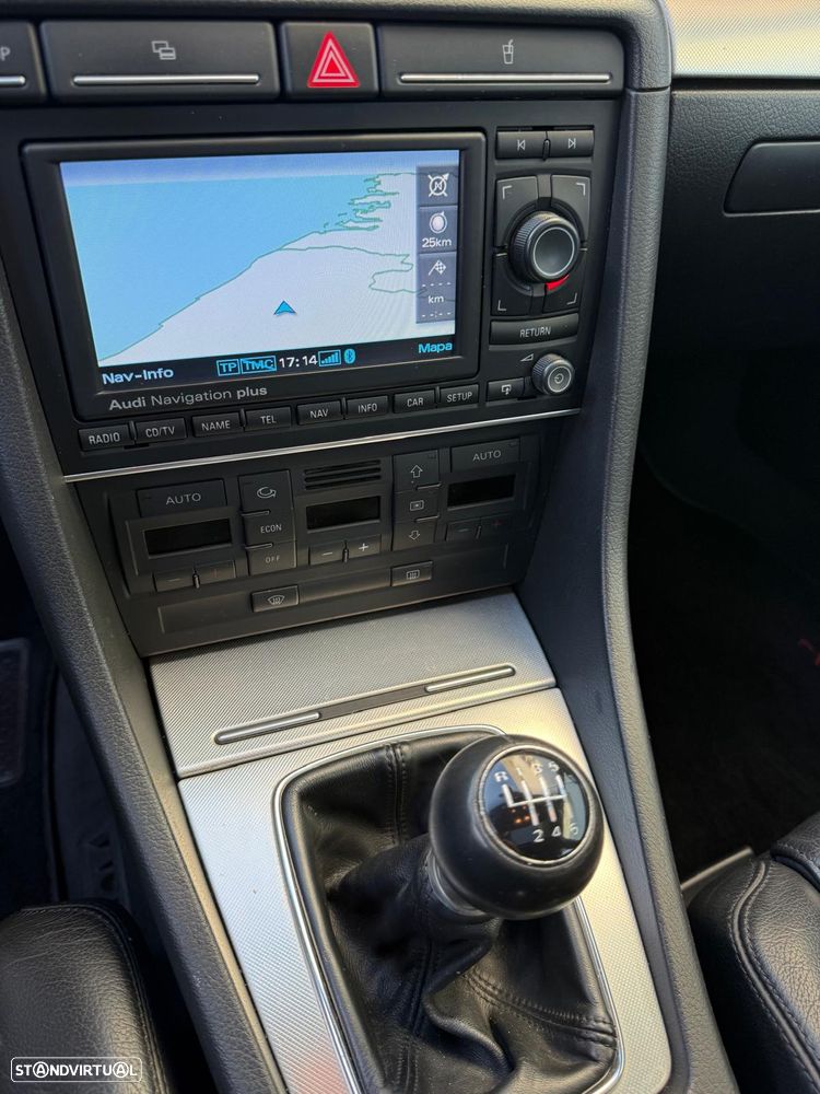 Audi A4 Avant 2.0 TDi S-line - 12