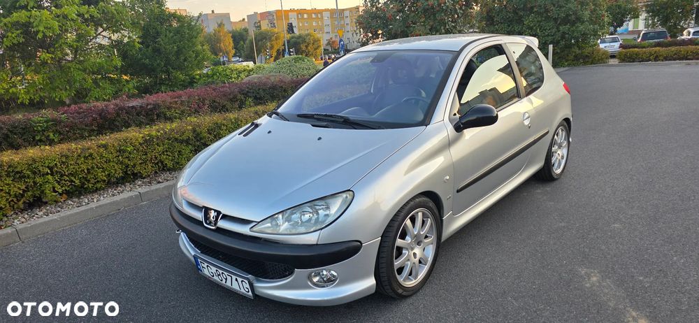 Peugeot 206 2.0 S16 - 1