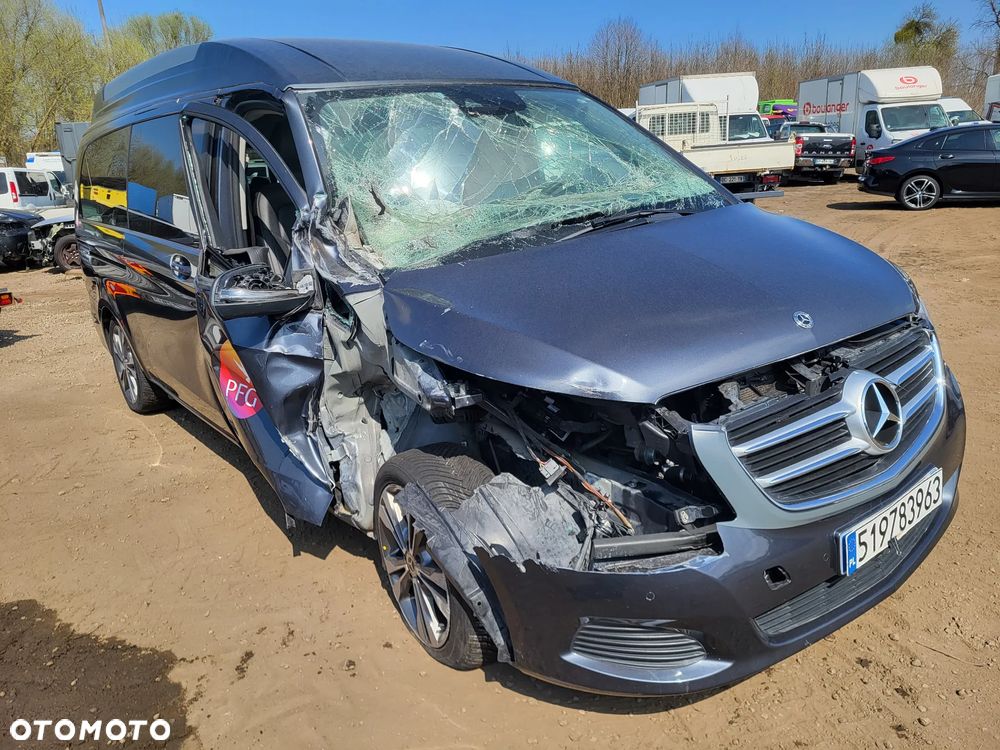 Mercedes-Benz Vito - 10