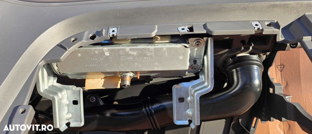 Plansa bord cu airbag pasager Seat Ibiza 6J 2010 2011 / 2012 2013 2014 - 5