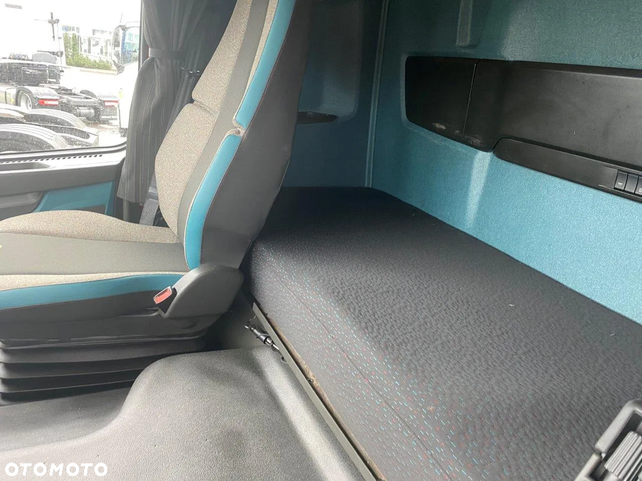 Volvo FM 410 - 9