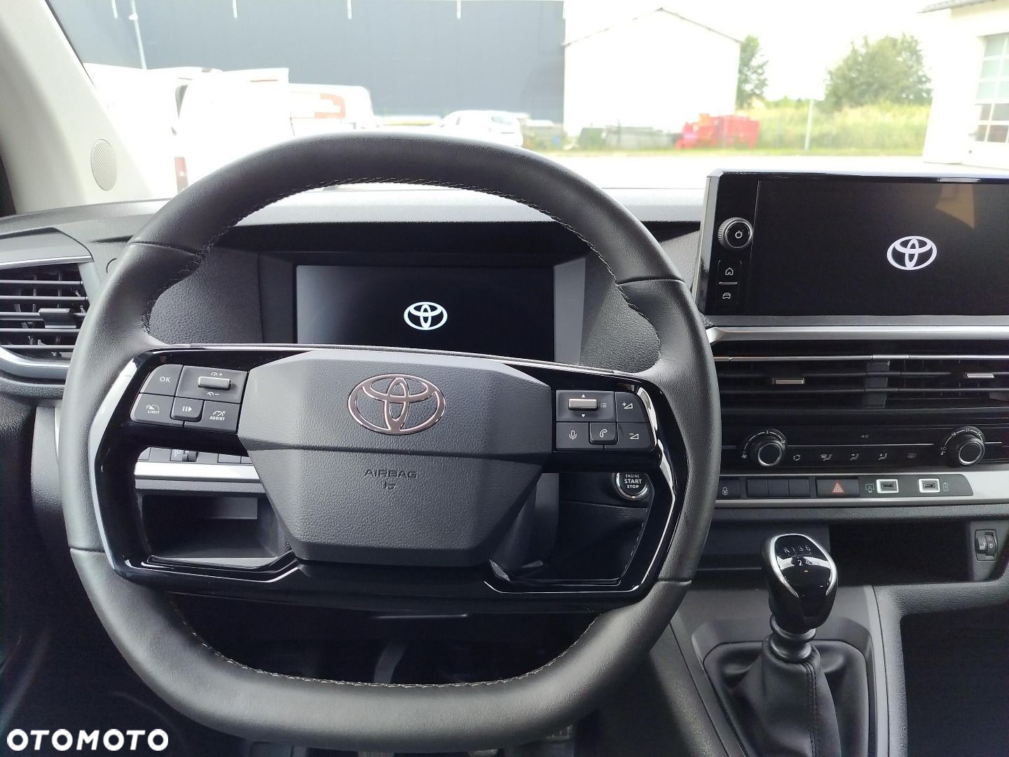 Toyota Proace Verso - 11
