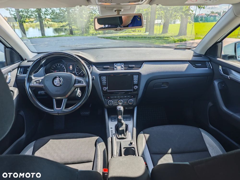Skoda Octavia 1.6 TDI (Green tec) DSG Joy - 12