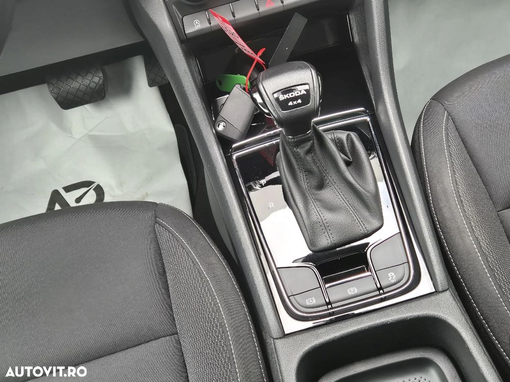 Skoda Karoq 2.0 TDI 4X4 DSG Ambition - 19