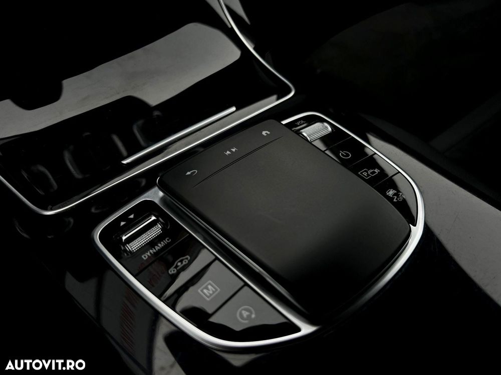 Mercedes-Benz GLC - 14