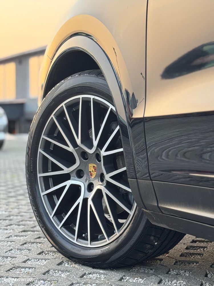 Porsche Cayenne Coupé - 29