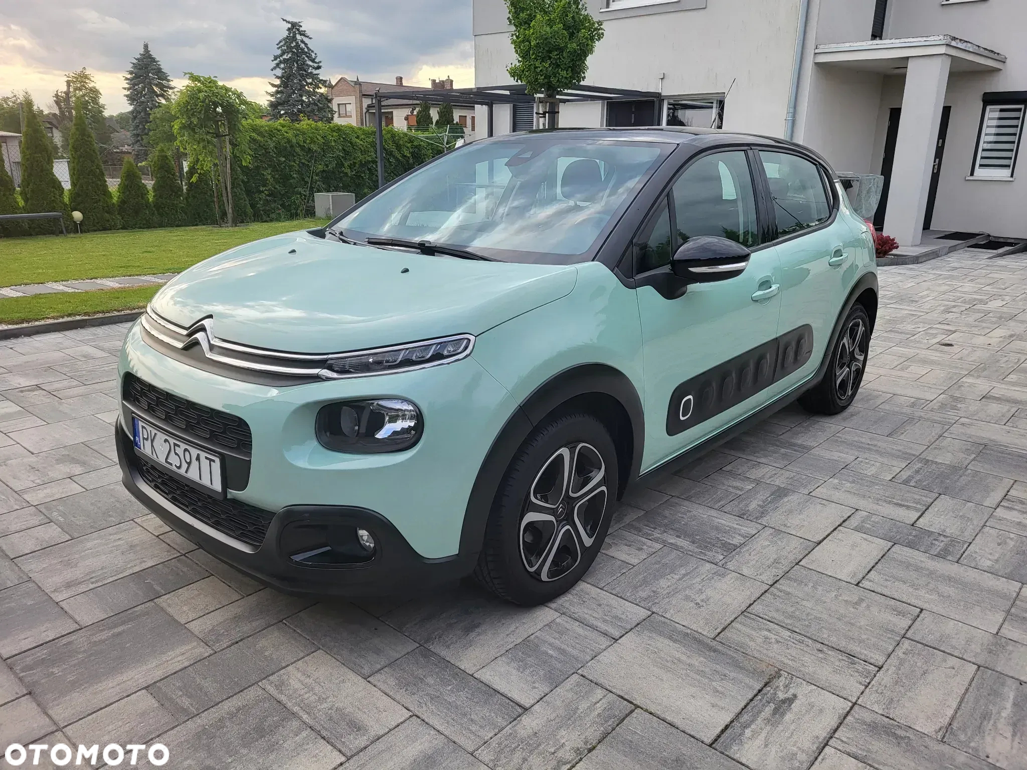 Citroën C3 1.2 PureTech Shine - 10