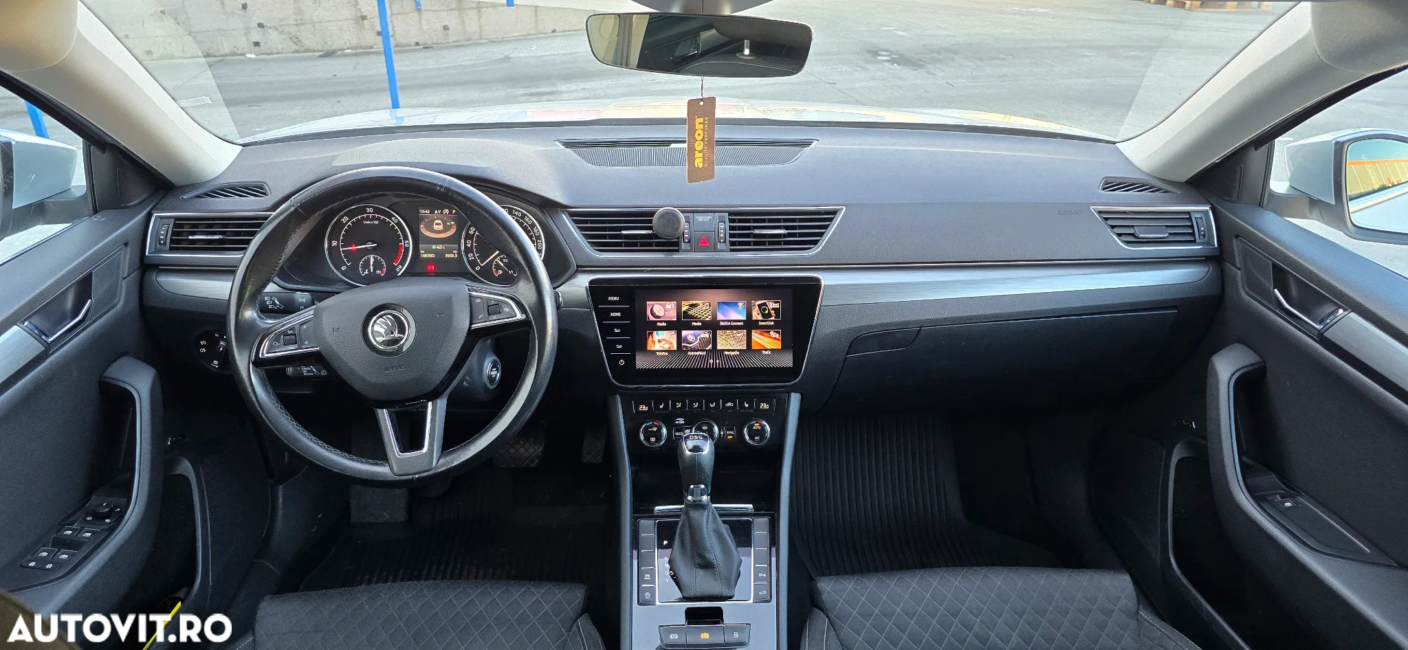Skoda Superb 2.0 TDI DSG Style - 6