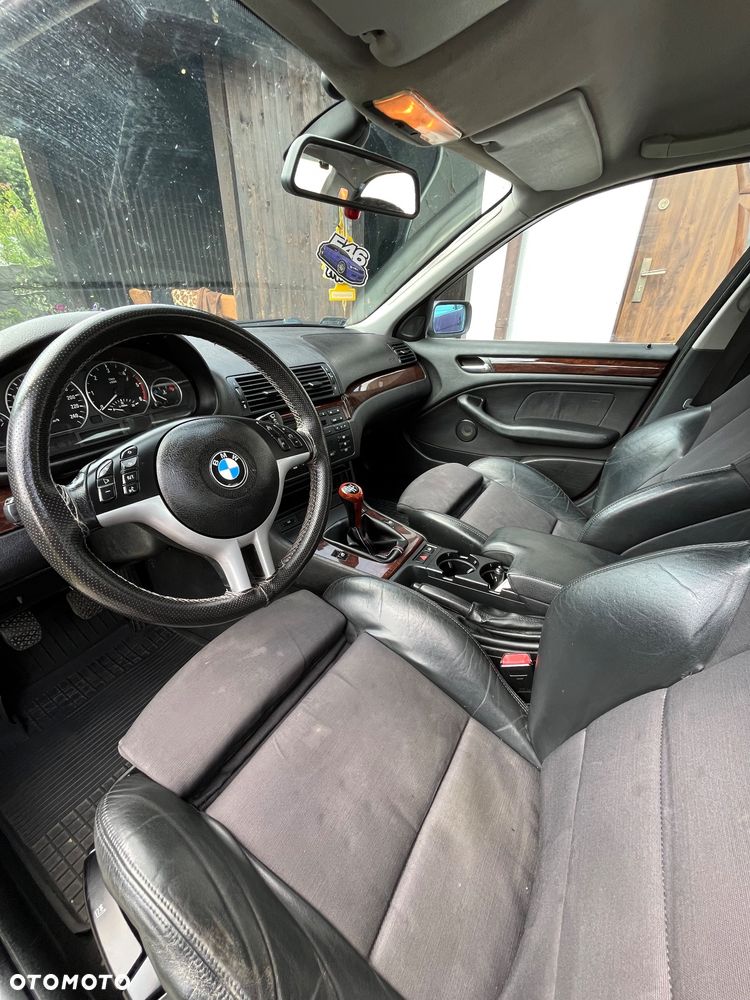 BMW Seria 3 320d - 12