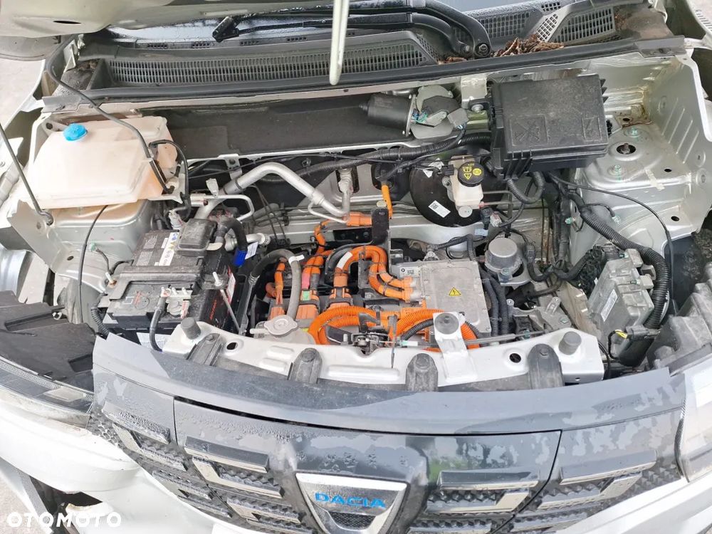 Dacia Spring Electric 45 Expression - 13