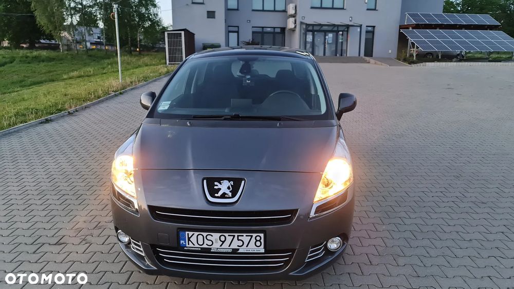 Peugeot 5008 1.6 THP Premium + - 23