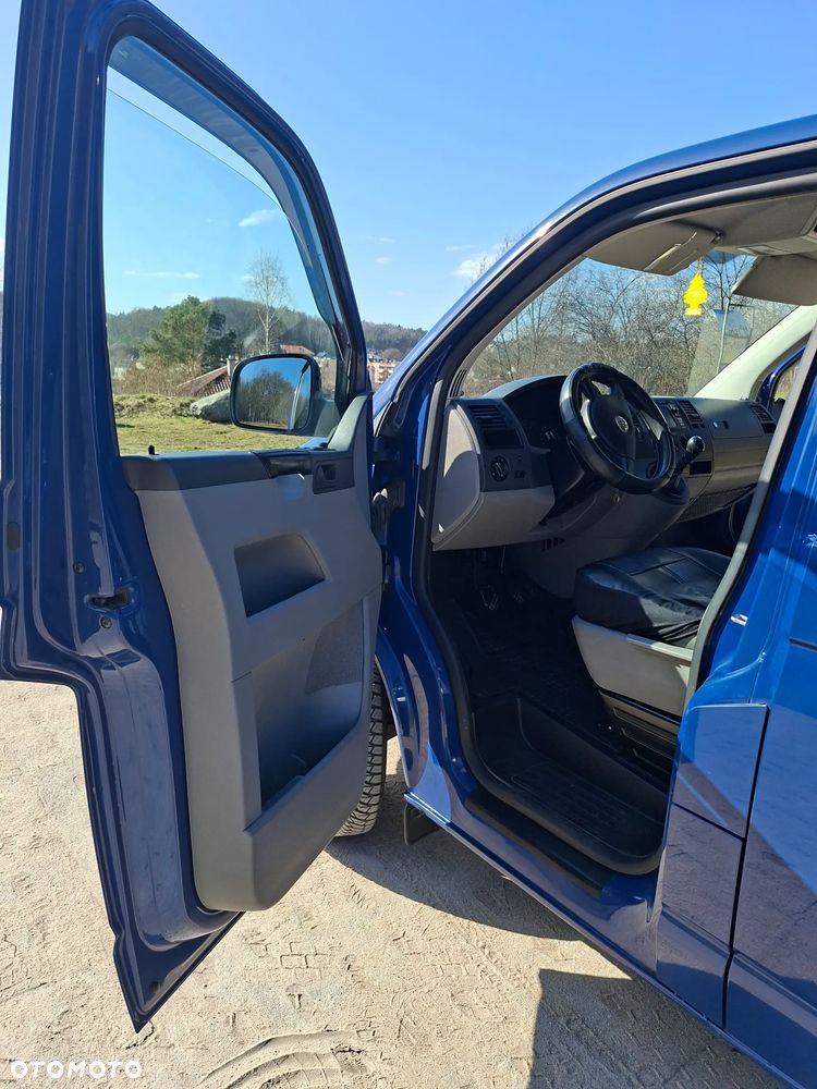 Volkswagen Transporter T5 - 11