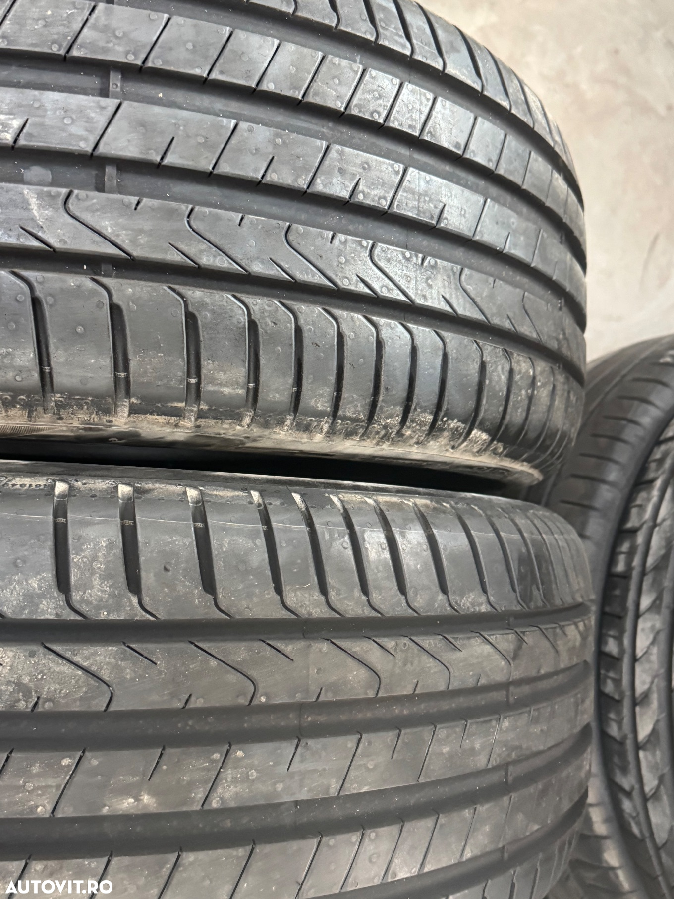 Vând 4 anvelope 235/55/18 Pirelli de vară noi - 2