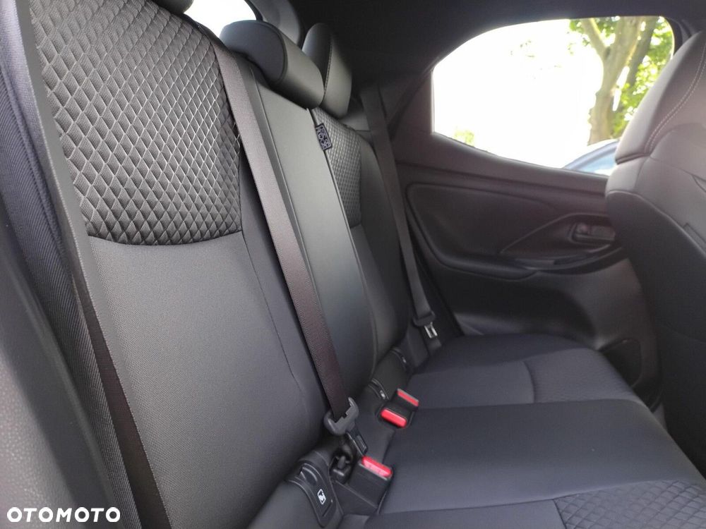 Mazda 2 - 32