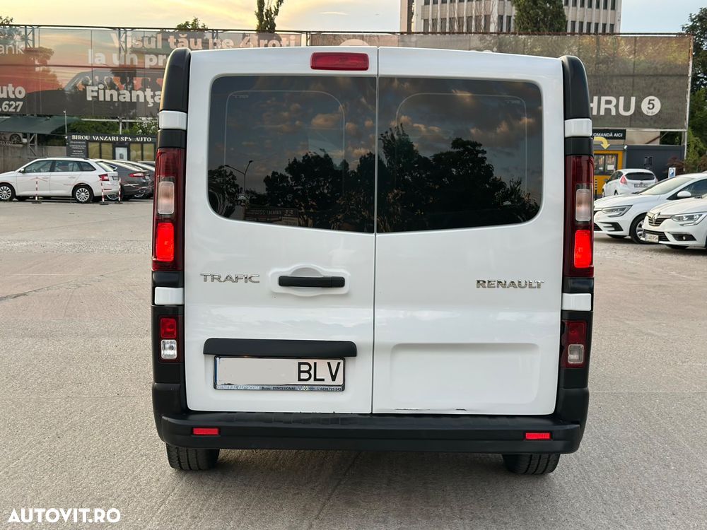 Renault Trafic 2.0 Blue dCi 120 Combi L2H1 8+1 locuri Authentique - 4