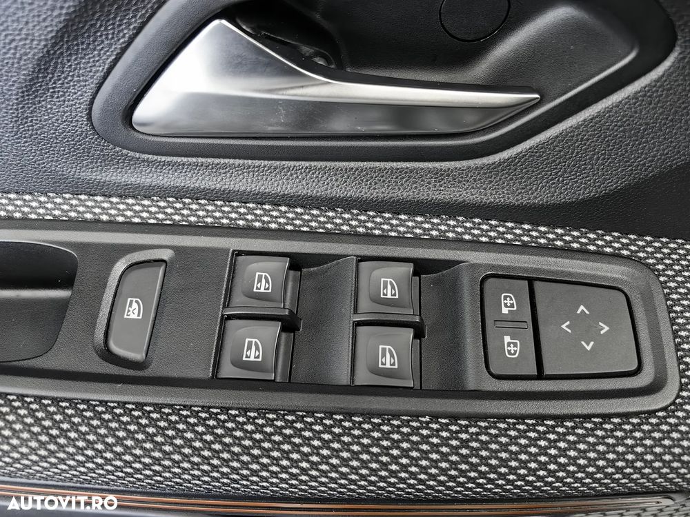 Dacia Sandero Stepway ECO-G 100 MT6 Comfort - 17
