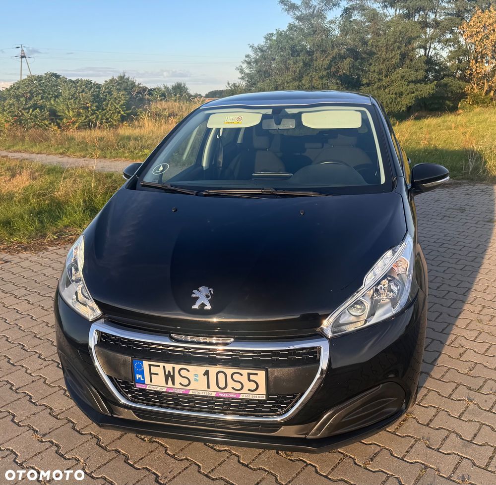 Peugeot 208 1.2 VTi Allure - 12