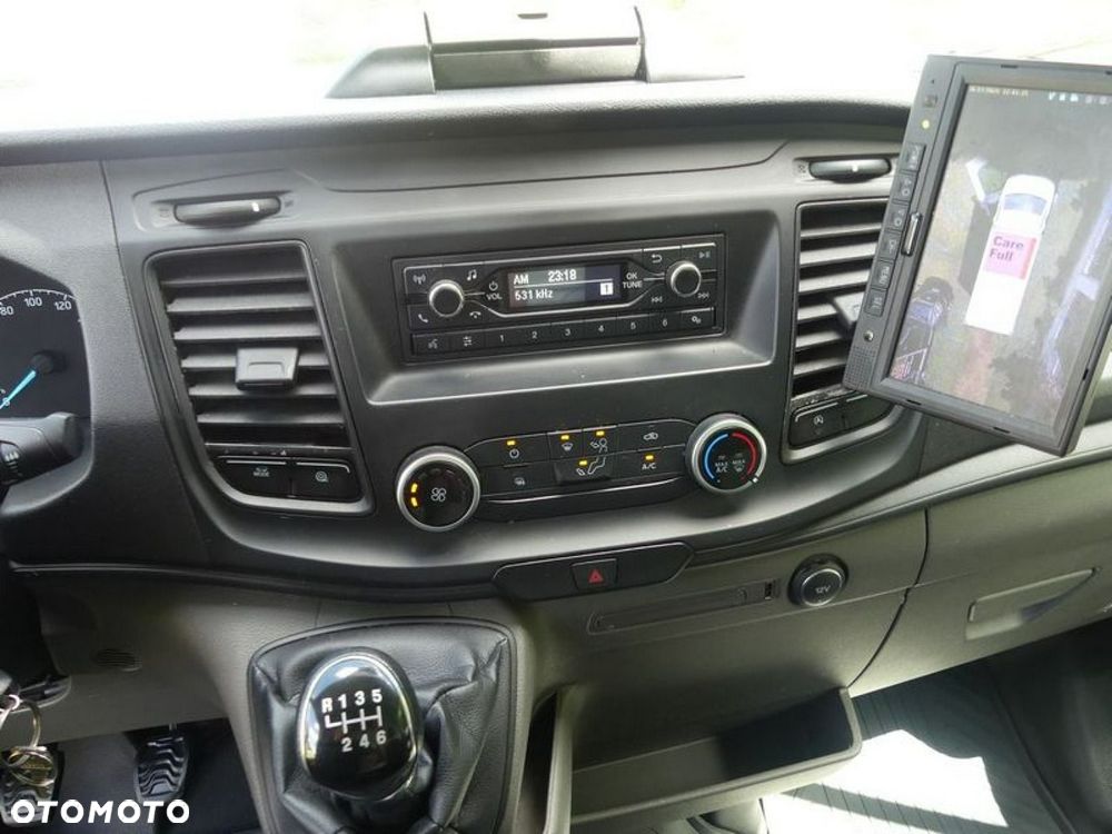 Ford Transit - 9
