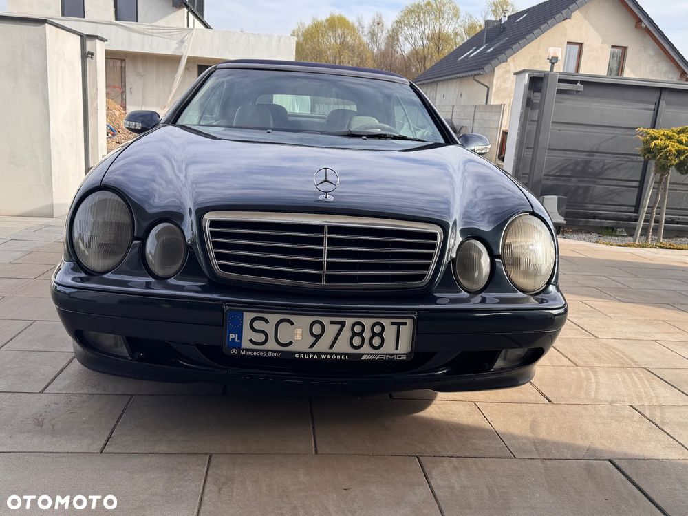Mercedes-Benz CLK - 9