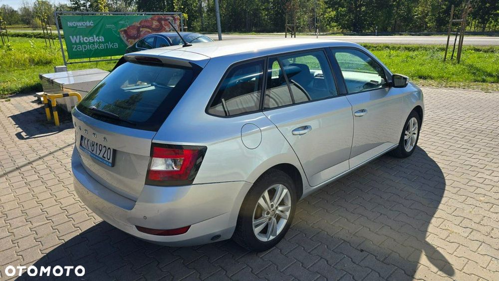 Skoda Fabia - 8