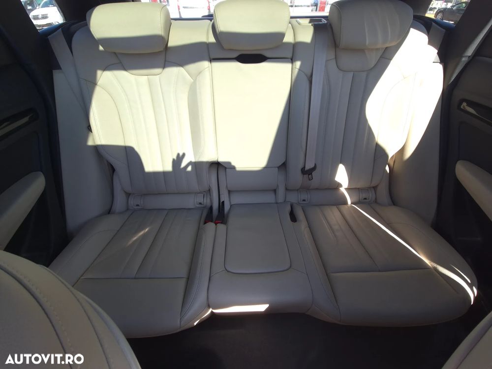 Audi Q5 2.0 TFSI S tronic Sport - 16