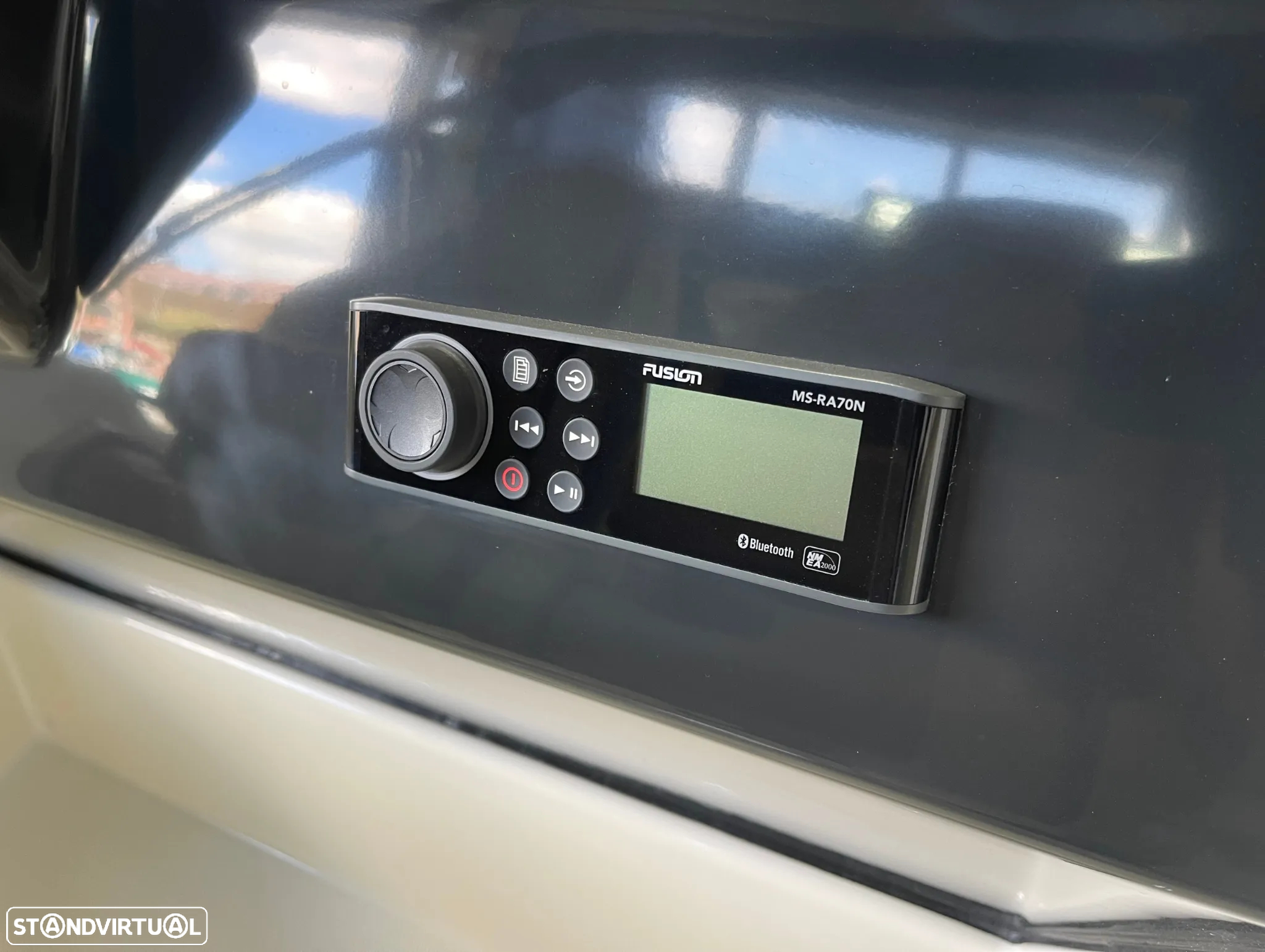 Quicksilver Activ 605 Open - 10
