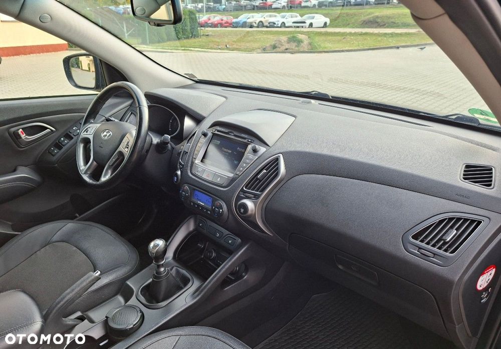 Hyundai ix35 - 16