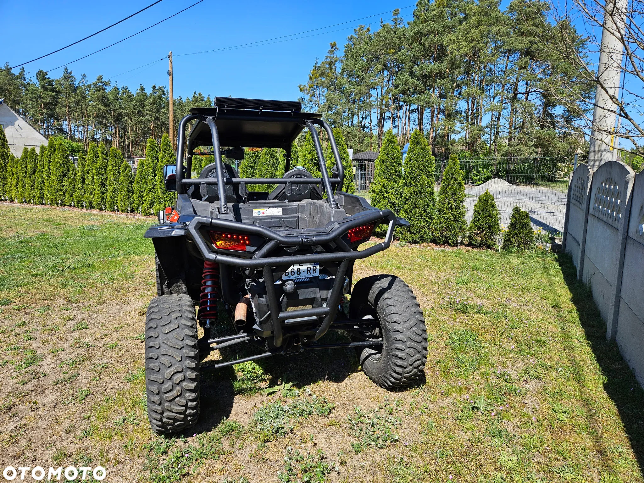 Polaris RZR - 6