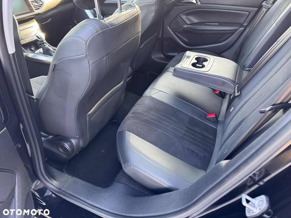 Peugeot 308 BlueHDi 150 Stop & Start GT-Line Edition - 23