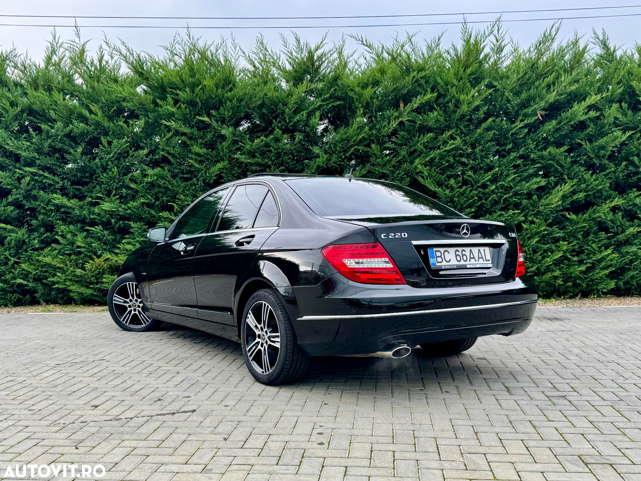 Mercedes-Benz C - 3