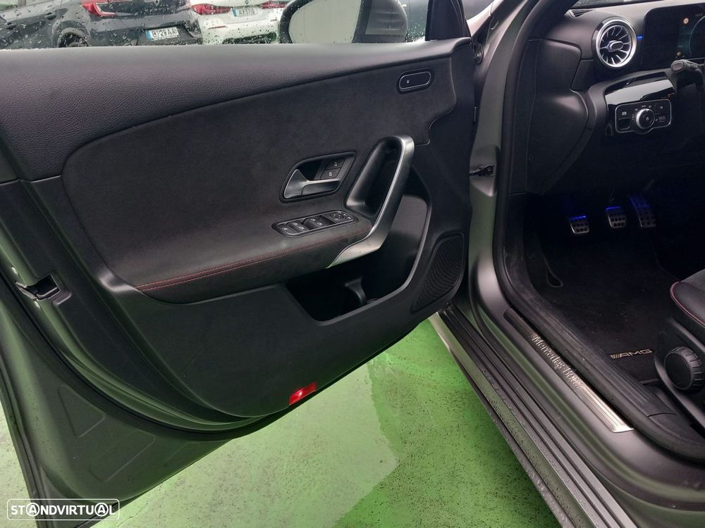 Mercedes-Benz A 180 d AMG Line - 7