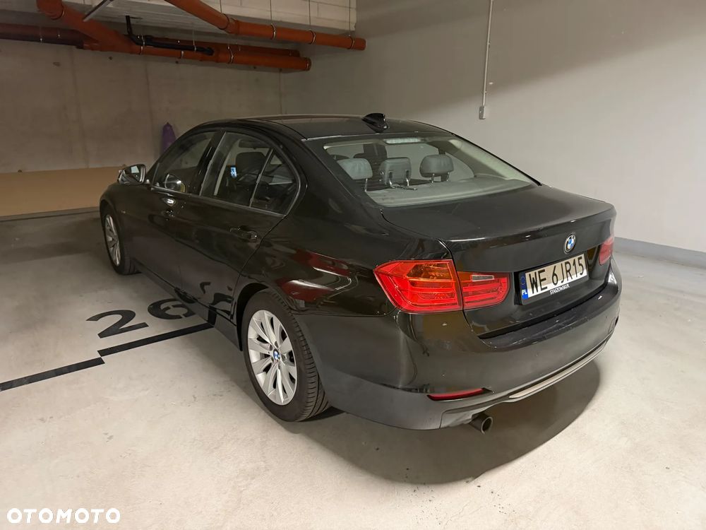 BMW Seria 3 - 10