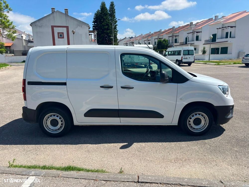 Opel Combo 1.5 CDTi 102cv L1H1 ENJOY - AC - IVA DEDUTÍVEL - 8