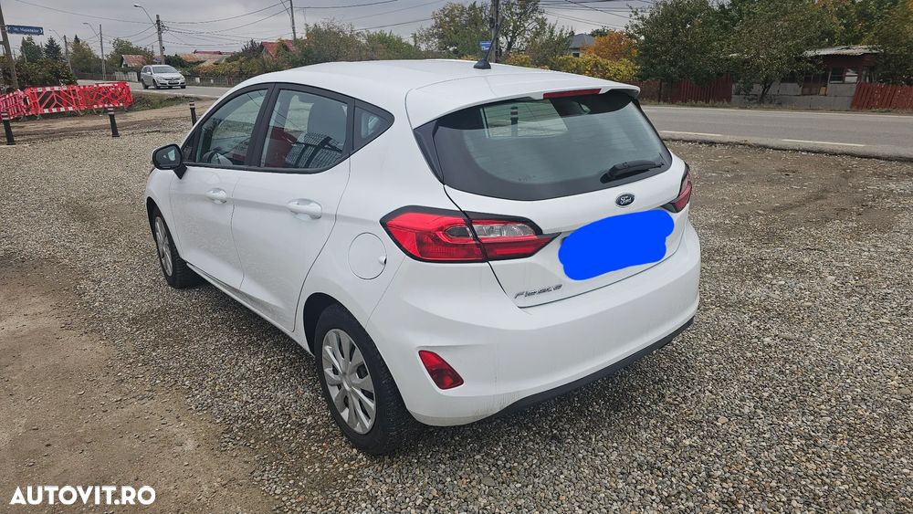 Ford Fiesta - 6