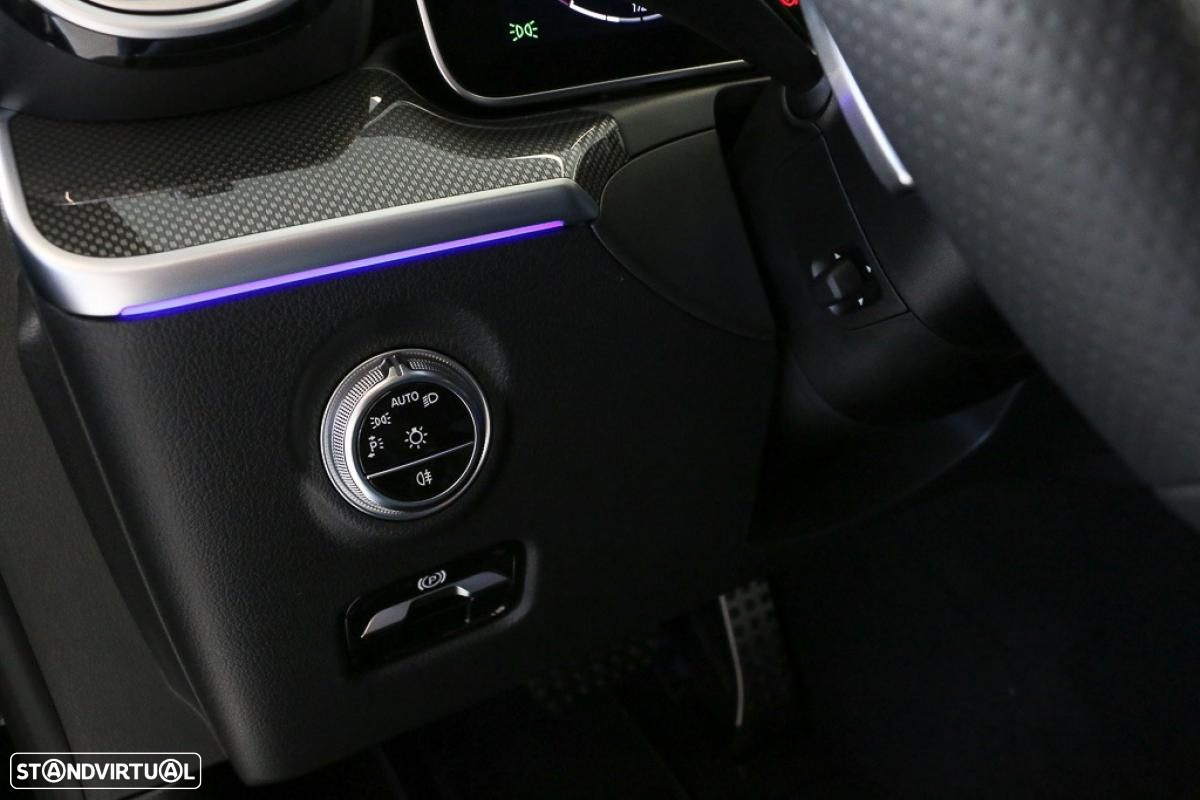Mercedes-Benz C 300 d AMG Line - 35