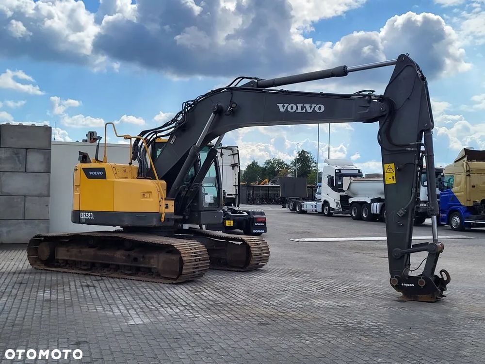 Volvo ECR235 DL