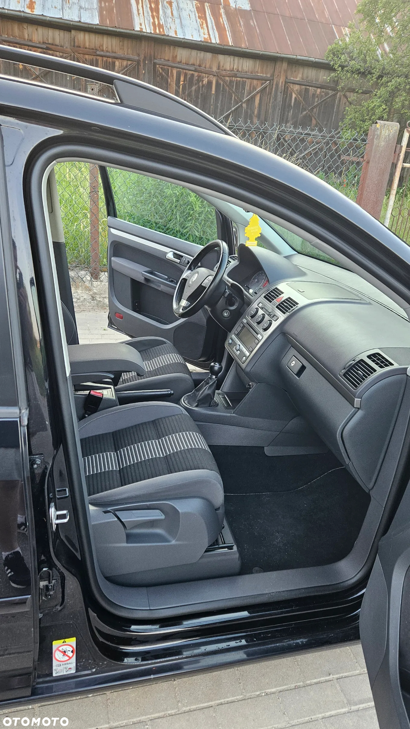 Volkswagen Touran 1.4 TSI United - 16