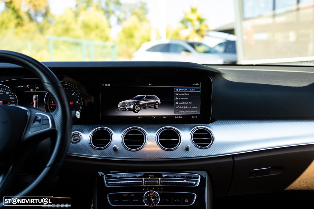 Mercedes-Benz E 220 d 4-Matic All Terrain Avantgarde - 26